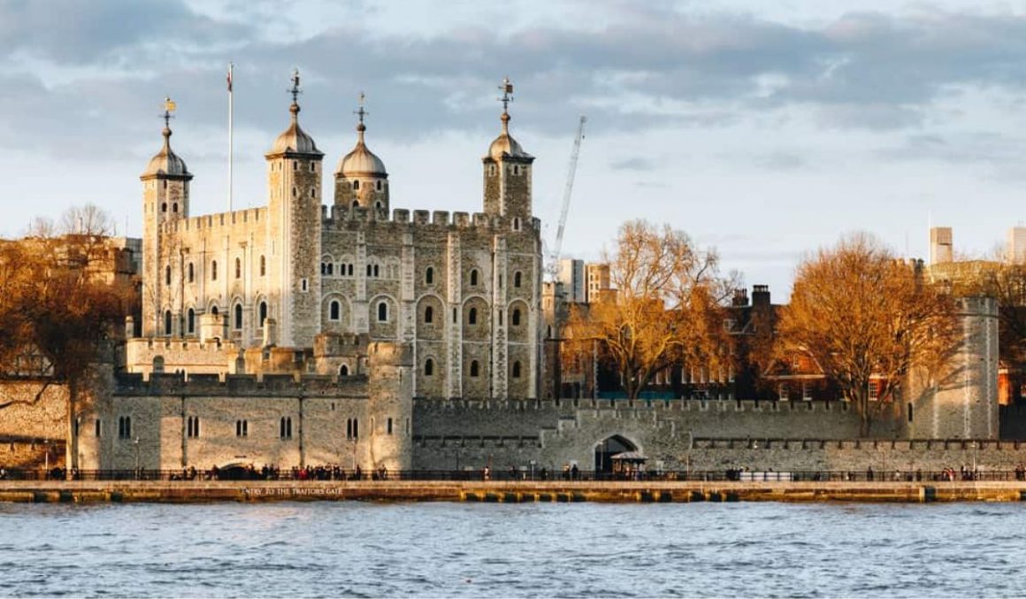 The-Tower-of-London-Best-Places-to-Visit-in-London